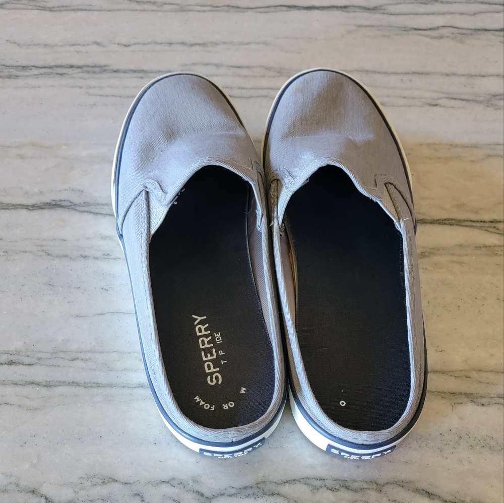 Sperry Slides - image 5